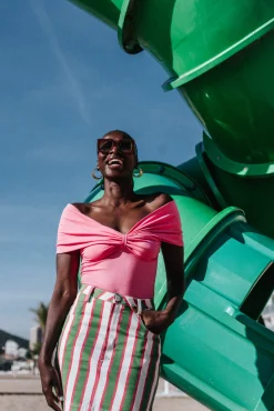 Make My Lemonade BODY MARTHA BUBBLE GUM< Bodys