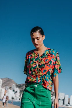 Make My Lemonade TOP VADIM CALYPSO< Tops & T-Shirts